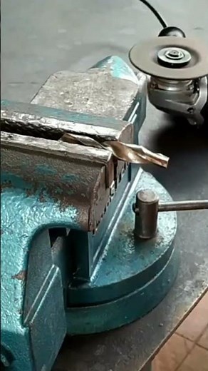 ¡Gubias para Torno DIY! Convierte Brocas Rotas en Herramientas Versátiles #diy #tools