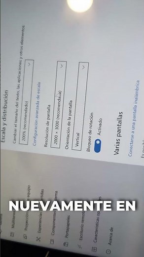 ¿Se giró la pantalla de tu laptop? 😵‍💫