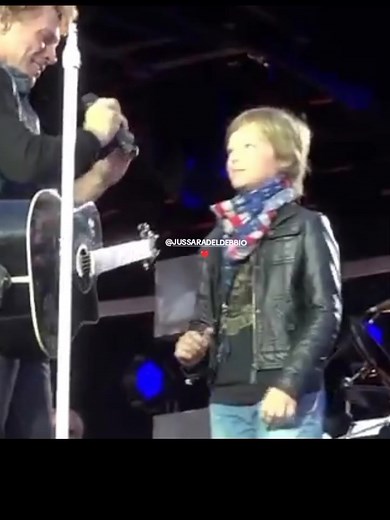 Bon Jovi - Wanted Dead Or Alive Live from Stuttgart 2013