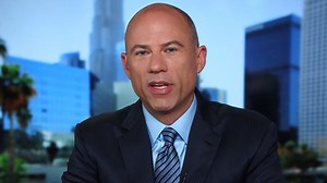 Avenatti rips Tucker Carlson's 'clown show'