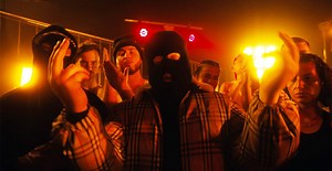 Kalash Criminel – VIENS QUE J’TE FRAPPE