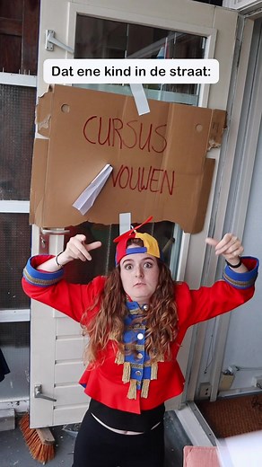 Lisanne Dijkstra (@lisanne.dijkstra) - Lisanne Dijkstra: Hoe Inivorm Vouwen? #Relatable TikTok Video