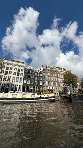 Amsterdam, you were incredible! ⁠ Just got back from an unforgettable trip to Amsterdam for PBX Expo... and wow, what a week.⁠ ⁠ I had the honour of taking the stage to share more about Photo Booth Mastery, and my goal was simple: to inspire fellow booth owners to see what’s possible when you stop competing on price and start building a business rooted in value, systems, and premium positioning. The energy in the room reminded me why I do this work, it’s not just about booths, it’s about freedom