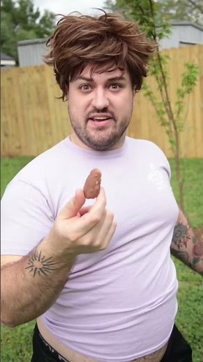The weird kid on Easter🤣
