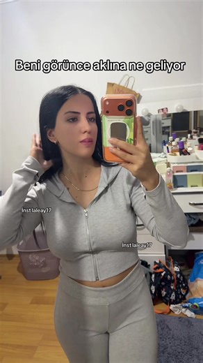 lale.ay02 (@lale.ay02) adlı kullanıcının suara asli - 🌴 - sticker alomani🌴 ile oluşturduğu videoları