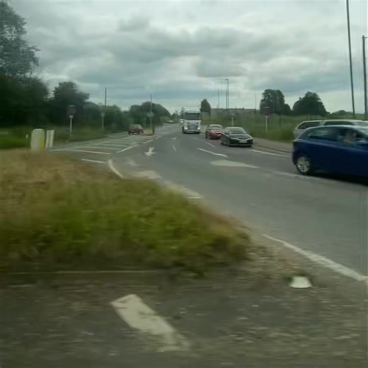 3.8K views · 104 reactions | BLANCMANGE & THE REMAINDER ON THE ROAD TO The 1865 SOUTHAMPTON FOR TONIGHT’S FINAL PERFORMANCES ON THE “EVERYTHING IS CONNECTED” TOUR - STAGE TIME 8. | Blancmange | Facebook