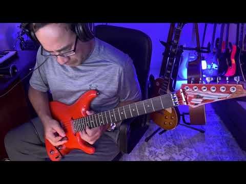 Backing Track in Emajor with Chords, Scales and Soloing Tips