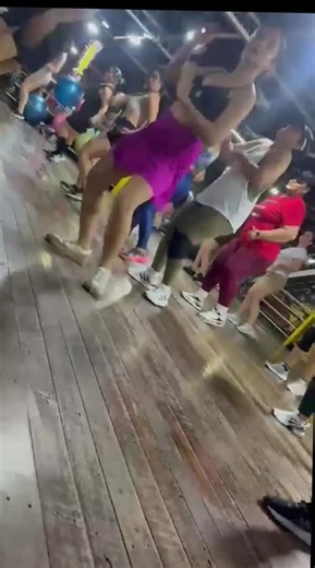 Videos de ISABELLA RUBIO (@isabellarubiodelgado2607) con “La Espelucá - Twister El Rey”