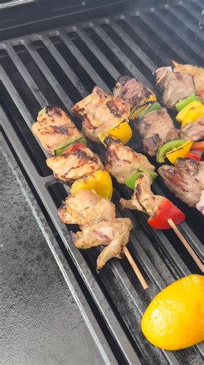 Sundays just got a whole lot better! Join us at The Barrel Room every Sunday from 12pm while we fire up a delicious summer BBQ, epic accoustic live music and good vibes. Tasty lamb, jerk chicken, garlic prawns, and halloumi skewers served in a tasty tortilla wrap. | The Barrel Room