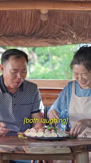 742K views · 10K reactions | Koreans Try Filipino Noodle Dish Pancit Palabok with Tinapa and Shrimp Broth in Philippine Province #filipinofood #Philippines #buhayprobinsya #palabok | Bapmukjago 밥먹자go | Facebook