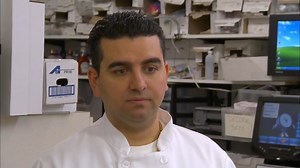 Buddy spent hours baking a stunning four-layered wedding cake, only for the bride to hate it so much that she destroys it! #CakeBoss Watch full episodes on discovery : https://bit.ly/3HfHr6e | Love Reality