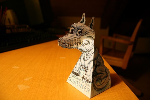 Hollow Face Illusion Dragon Without Leaving Your Desk!