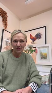Learn to illustrate the beauty of nature through expressive brushstrokes and charcoal techniques to create a vibrant scene of a wild meadows and bumble bees 🐝 🌺 Important: Please note that this is a subscription based course whereby Domestika will charge an annual fee Click to learn more. | Sarah Stokes Artist