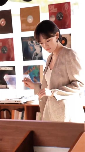 Wenqi's discomfort during her first gynecological exam #IPermit