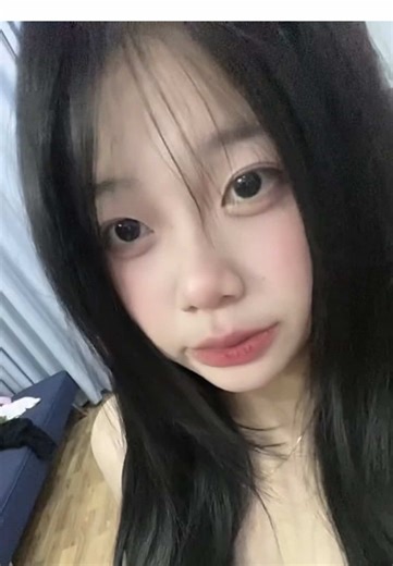 Video của Nguyễn Phương Linh (@phuonglinhnguyen091105) với bản nhạc nhạc nền - Nguyễn Phương Linh