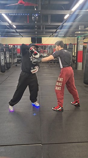 4.4K views · 84 reactions | TACTIC THURSDAY With GRANDMASTERBREE The Super-Man Master Sabree. Knockout Boxing 236 North Avenue New Rochelle, NY 10801 #Boxing #gmbtacticthursday #shenkaryujitsu #tacticthursday #Kickboxing #mma #muaythai #fitness #ootd #men #style #fashion #styleinspo #Fitnessmotivation #healthy #fit2fend #cqc #grandmasterbree #grappling #mma #sportkarate #martialarts #continuoussparring #pointsparring | Master Sabree | Facebook