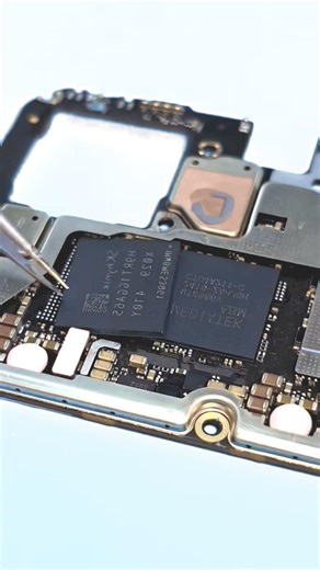 IC Reballing Process | SMD Chip Repair #shots #icrepair # #repair # #mobilerepair #repairstore