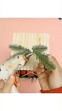 Easy Christmas decor with popsicle sticks #diy #cristmasdecor #christmas