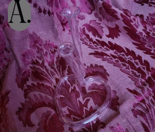 The Secondhand Lifestyle ☆ Marietta, OH on Instagram: "✨️ Happy #flatlayfridaysale ! ✨️ A. Heart shaped bud vase with two openings $15 + 📦 B. Pair of milk glass plates with cherry blossom design $20 + 📦 C. Heart shaped trinket box with scalloped edges $15 + 📦 D. Pair of simple green candle holders $10 + 📦 E. Mango wood vase with hatch mark design $20 + 📦 F. Fire King peach lustre shot glass / miniature mug $10 + 📦 G. Brass hanging plate with fox hunters and petina $20 + 📦 H. Brass and gla