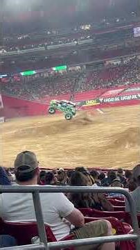 Grave digger music video #monsterjamworldfinals #monsterjam ￼
