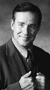 It’s been 27 years since the tragic death of Phil Hartman, a comedy legend whose voice, wit, and presence continue to echo through the halls of television history. Known for his unmatched versatility and sly charm, Hartman was a cornerstone of Saturday Night Live during its late-'80s and early-'90s run, where he embodied everything from Frank Sinatra to unfazed news anchors with pitch-perfect timing. To many, he was the unmistakable voice of Troy McClure on The Simpsons — “You may remember me fr
