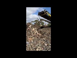 SCALPER - Keestrack K6 Scalper in heavily contaminated C&D Waste