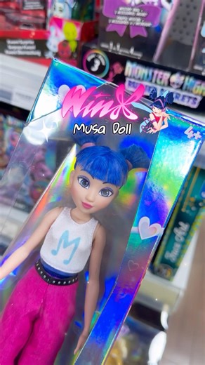 🎧🧚🏼‍♂️ She still has her iconic short pigtails 🥺✨Winx Musa doll #winxclub #winx #musa #winxmusa