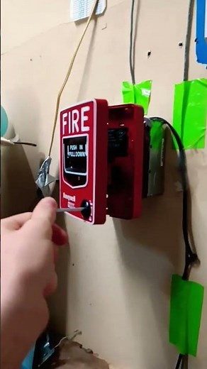 how to pull and reset a fire alarm pull station
