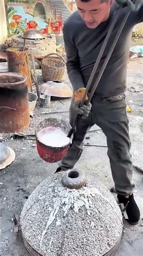 Amazing casting process of aluminum pots using stone template