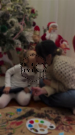 Tutto nasce da un piccolo sogno e da una voce che chiede di creare insieme.. La magia del Natale sta per arrivare. Preparatevi a lasciarvi incantare. 🎄♥️ Stay tuned.✨ #christmas