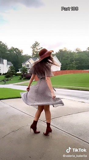 Sundress Challenge Sound: Lips Through Dress Challenge