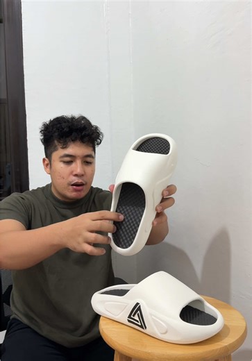 Stylish and Affordable Men’s Slippers for Rainy Days