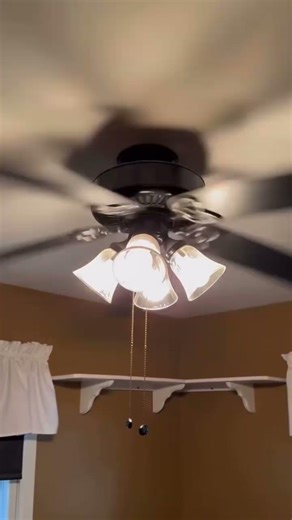 Black 52” Hampton Bay Huntington III Ceiling Fan