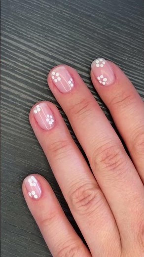 Sommerliche Nägel mit den neuen UV-Nagellacken von trend !t up! 💅