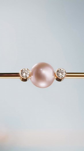 Maris is crafted with seamless transitions and technical mastery, gracefully balancing strength and elegance in a frame of uncompromising quality. This Collector’s Edition is a testament to the creation of quiet brilliance #VisionaryByDesign #LINDBERG #LINDBERGeyewear | LINDBERG | Facebook