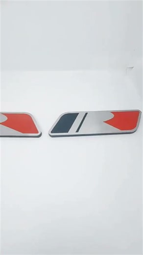 Emblem Fender Ford Mustang ROUSHMaterial: Stainless steel / Acrylic colors
