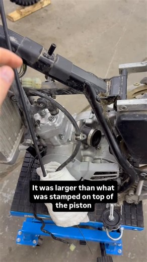 Chuck Harder on Instagram: "If you want a more in-depth explanation of this, I put out a short (6minutes I think) YouTube video explaining how this has changed since the introduction of plated cylinders in the late ‘80s/early ‘90s. #truetech #vertex #howto #ktm #dirtbikes"