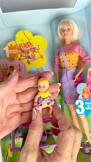 Unboxing Barbie & Krissy Stroll 'N Play (2001 Mattel) | Vintage Barbie Unboxing
