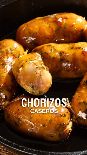 Chef Diana Acevedo | Aquí les comparto esta receta que mi abuelita me enseñó: Necesitas: • 2 libras Carne de cerdo • 1 libro Tocino • Aceite achiotado al gusto... | Instagram