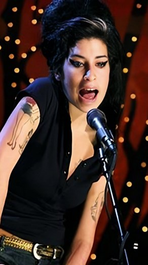 Missus Jones | Relive the VH1 Unplugged moment of Amy Winehouse performing "You Know I'm No Good" acoustically in 2007. 🎤🎶 Share and repost! 🖤... | Instagram