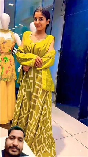 yah dress mujhe kafi pasand I 👍👍👍#minivlog #trending #comedy #funny #nasr #gta5_fivem