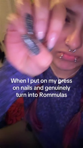 Transform Your Look with Rommulas Press-On Nails