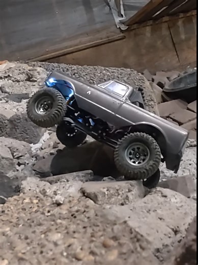 Chevy C10!! Rock Crawler!!