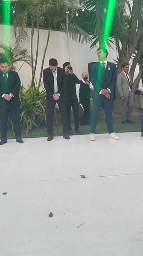 Baile de Novios en Boda: Antu y su Esposo Churro Reggaeton Punto 40