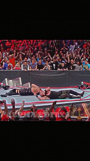 WWE Ring Collapse: Big Show vs. Braun Strowman!