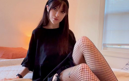 OF网红博主【Frankiebunny】清纯气质美少女