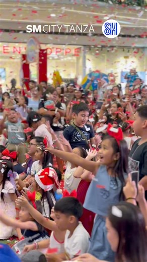 Christmas cheer filled the air as Ribbons & Rhythm brought the holiday spirit to life! 🎄🎶 From dazzling costumes to lively performances by our new Christmas characters, the show delighted everyone and created unforgettable moments of joy. Thank you to everyone who celebrated with us today at SM City Tanza! ✨❤️ #EverythingsHereAtSM | SM City Tanza