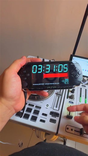 Con Ruckus puedes convertir tu PSP en una tornamesa o reproductor de dj, ¿Lo conocías? #psp #dj #ruckus #homebrew #mix