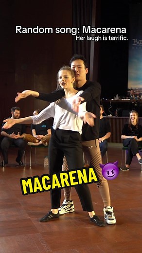 Impromptu Dance Competition to Macarena