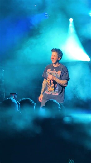 giant bug on simple plan lead singer #simpleplan #disney #disneyworld #epcot